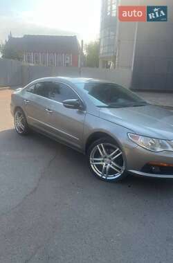 Volkswagen CC / Passat CC  2010