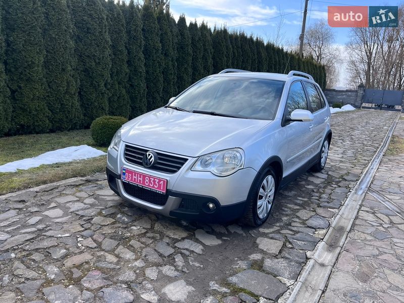 Volkswagen Cross Polo
