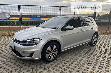 Volkswagen e-Golf  2019