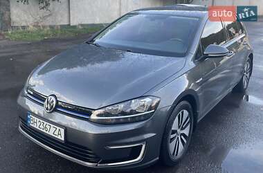 Volkswagen e-Golf  2017