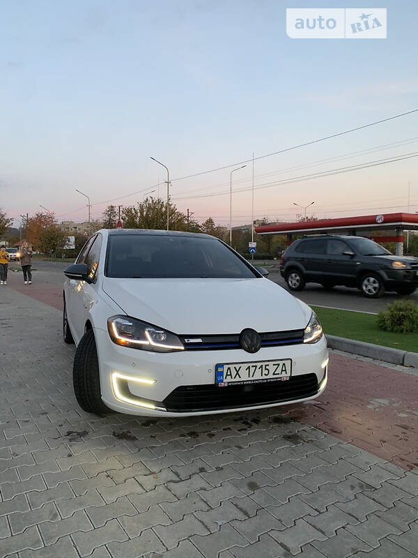 Volkswagen e-Golf