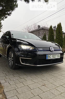 Volkswagen e-Golf  2014