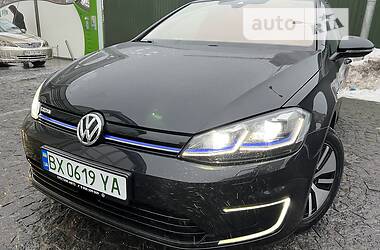 Volkswagen e-Golf Highline alcantara 2017