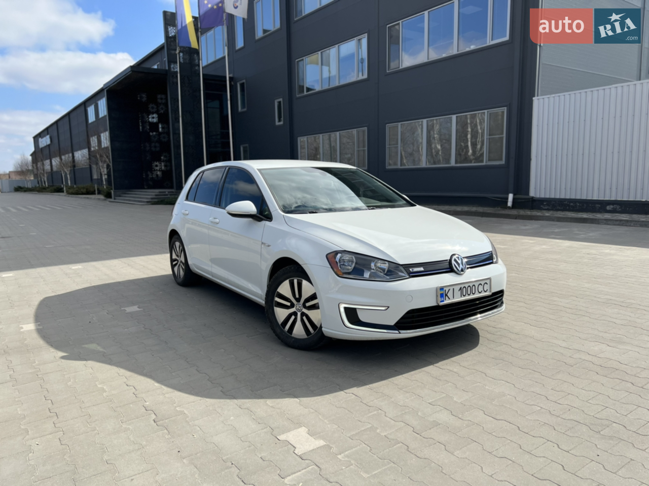 2016 Volkswagen Golf - мініатюра 3
