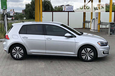 Volkswagen e-Golf PREMIUM 2015