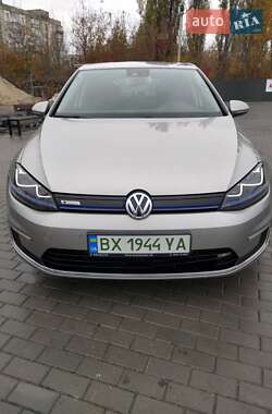 Volkswagen e-Golf  2014