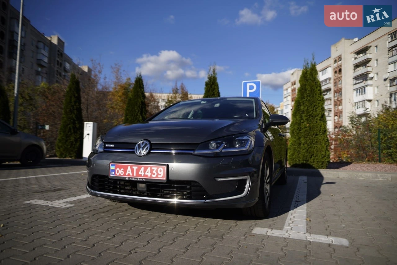 2018 Volkswagen Golf - мініатюра 2