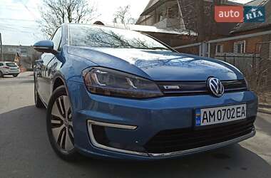 Volkswagen e-Golf  2015