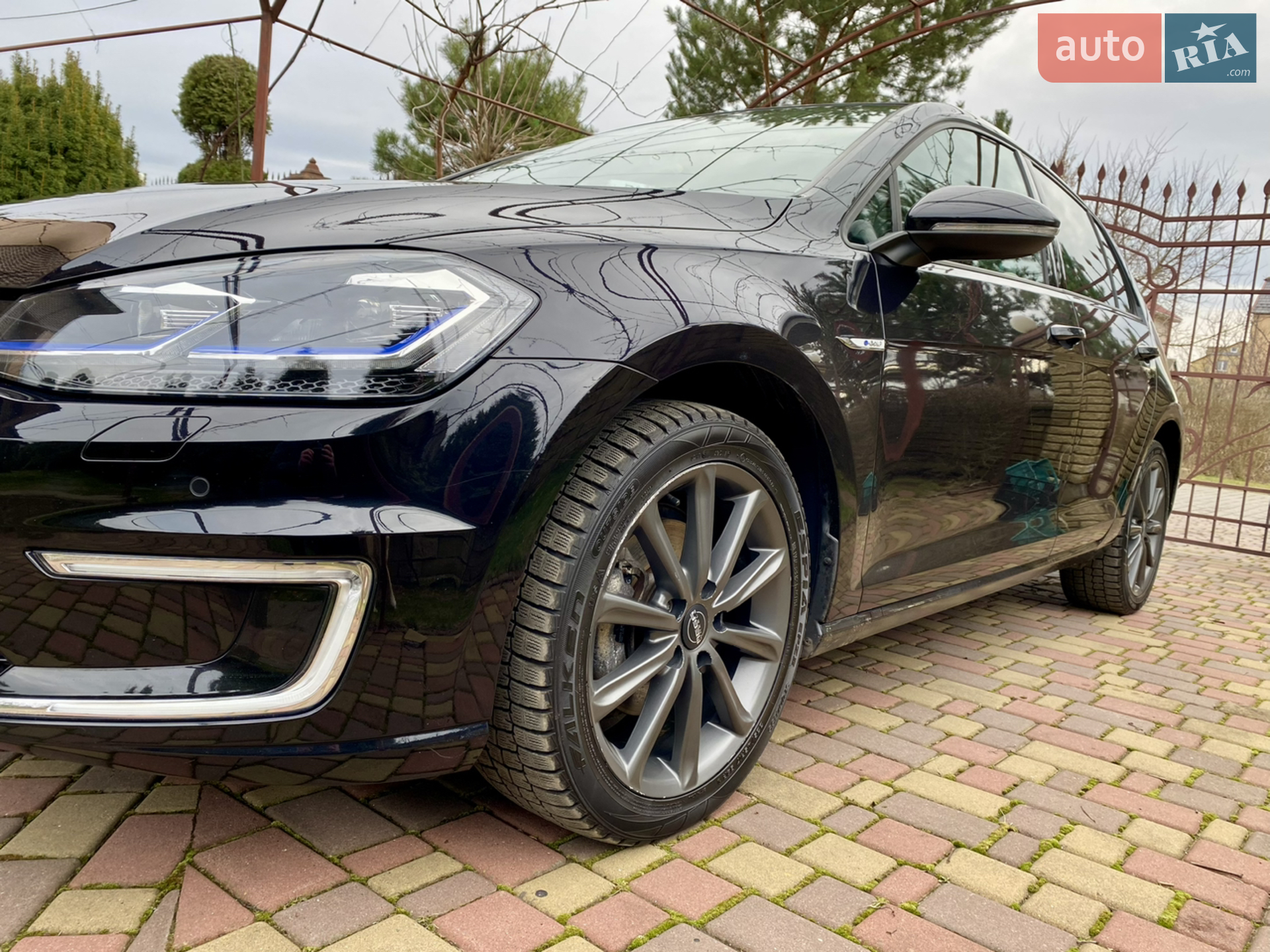 Volkswagen E Golf 2018 VIN WVWZZZAUZJ8910380 фото оголошення 4 з 24