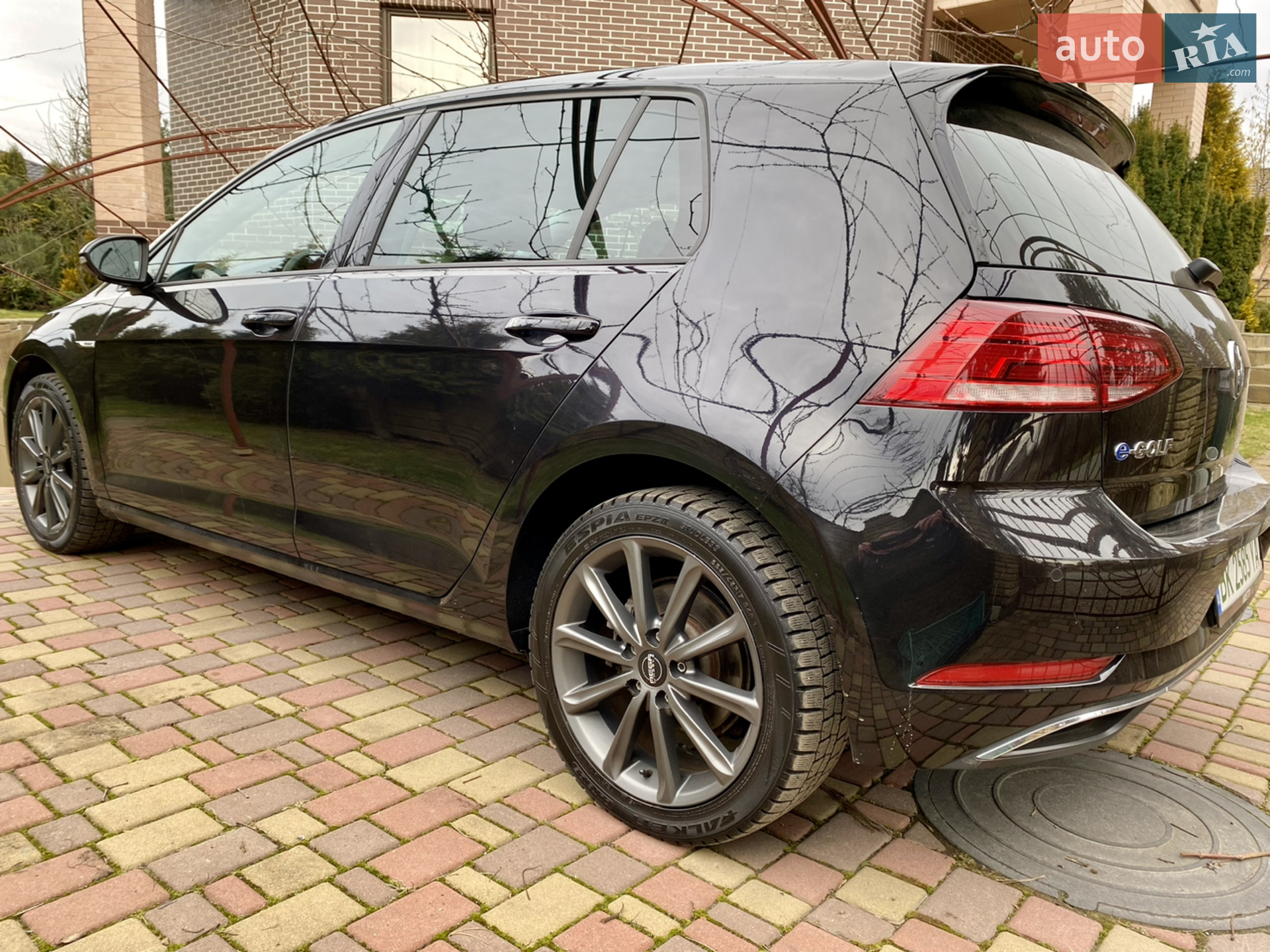 Volkswagen E Golf 2018 VIN WVWZZZAUZJ8910380 фото оголошення 7 з 24