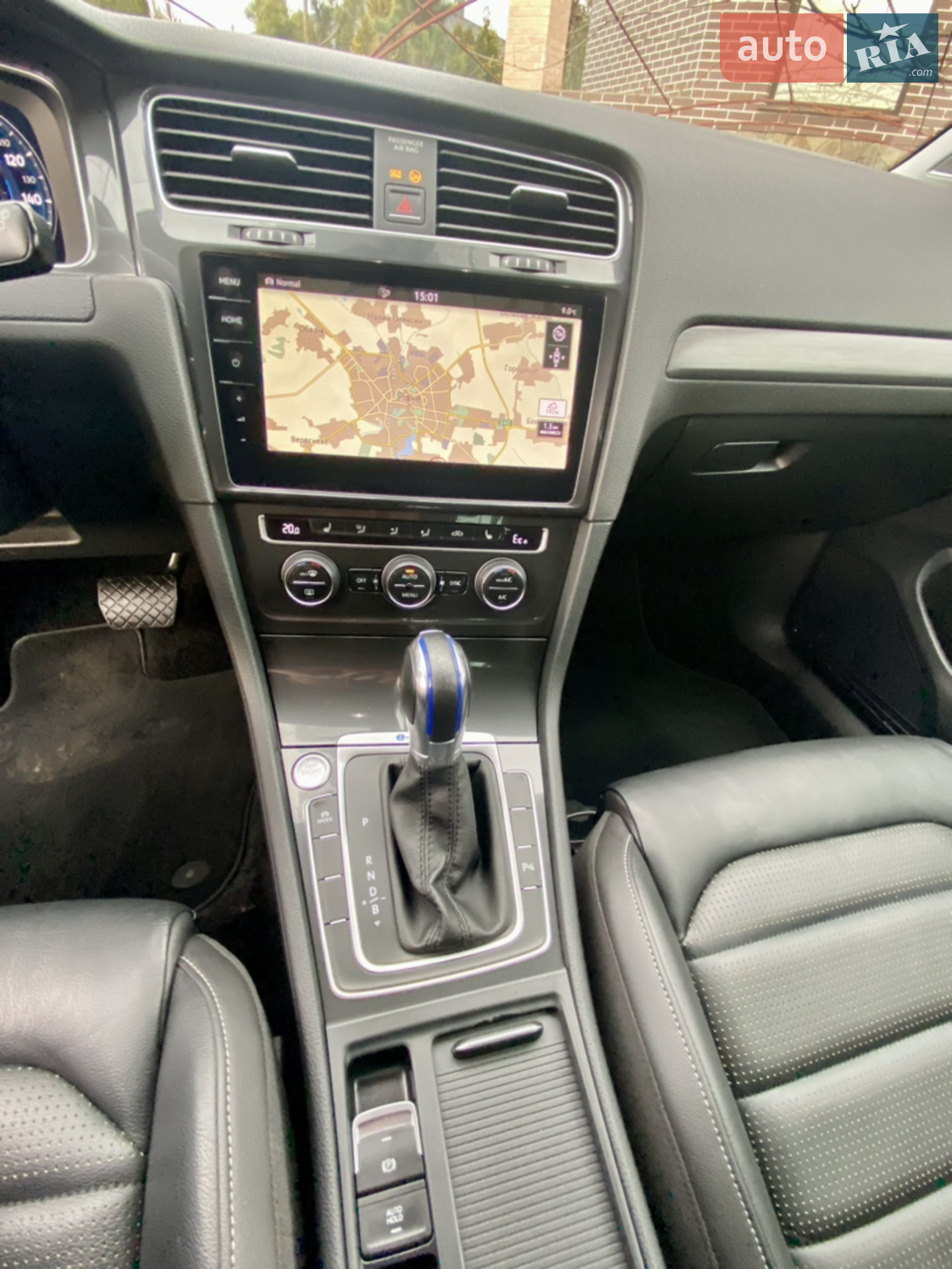 Volkswagen E Golf 2018 VIN WVWZZZAUZJ8910380 фото оголошення 13 з 24