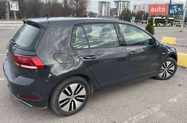 Volkswagen e-Golf  2020