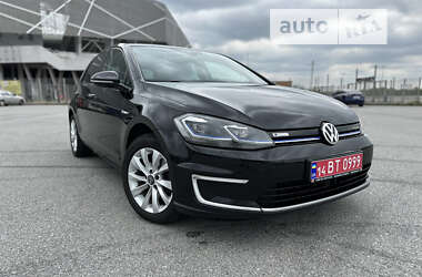 Volkswagen e-Golf  2017