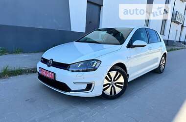 Volkswagen e-Golf  2016