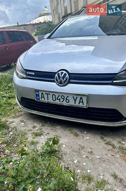 Volkswagen e-Golf  2019