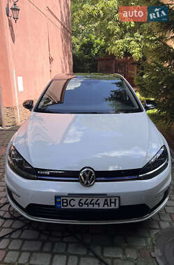 Volkswagen e-Golf 2017