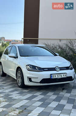 Volkswagen e-Golf  2016