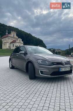 Volkswagen e-Golf  2014