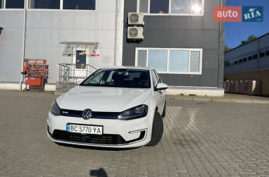 Volkswagen e-Golf  2014