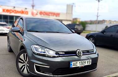 Volkswagen e-Golf  2017