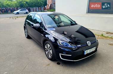 Volkswagen e-Golf 2014