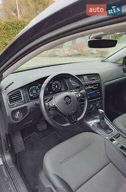 Volkswagen e-Golf 2020