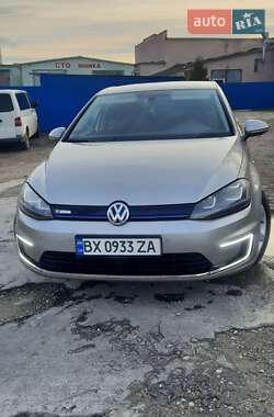 Volkswagen e-Golf 2015