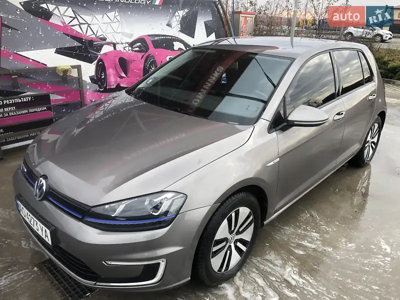 Volkswagen e-Golf