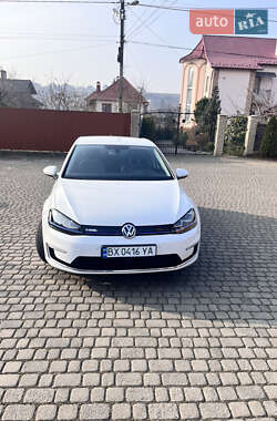 Volkswagen e-Golf 2015