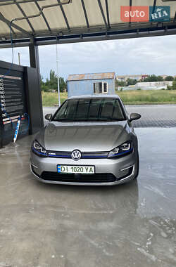 Volkswagen e-Golf 2015