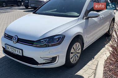 Volkswagen e-Golf  2020