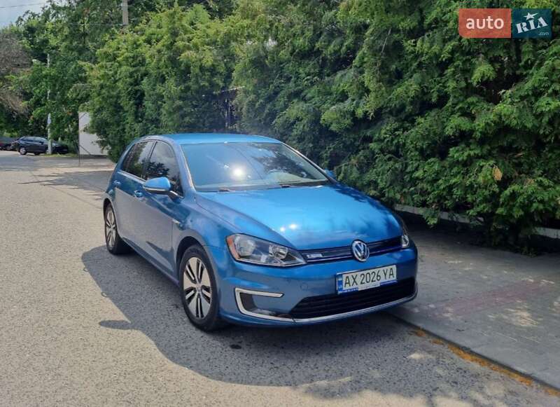 Хэтчбек Volkswagen e-Golf