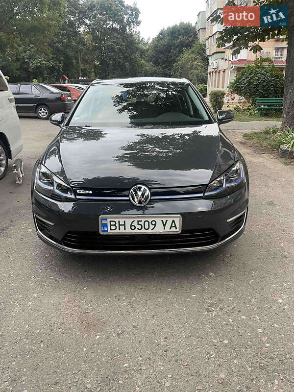 Volkswagen e-Golf