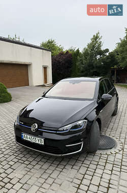 Volkswagen e-Golf  2017