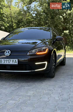 Volkswagen e-Golf  2020