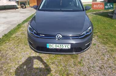 Volkswagen e-Golf  2020