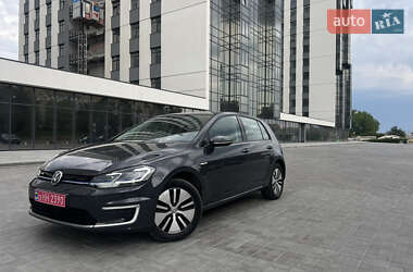 Volkswagen e-Golf  2020