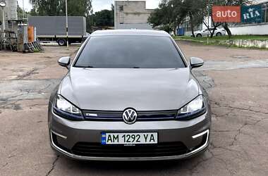 Volkswagen e-Golf  2014