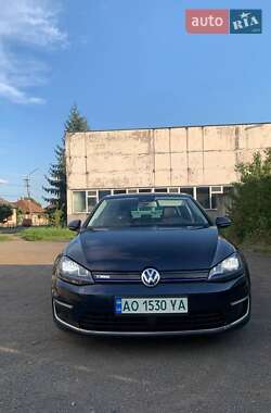 Volkswagen e-Golf  2014