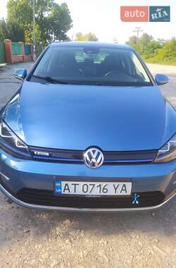 Volkswagen e-Golf  2014
