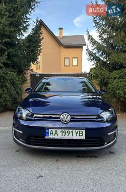 Volkswagen e-Golf  2018
