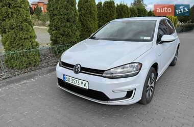 Volkswagen e-Golf  2017
