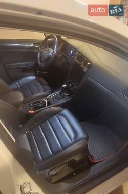 Volkswagen e-Golf 2020