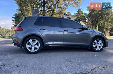 Volkswagen e-Golf 2017