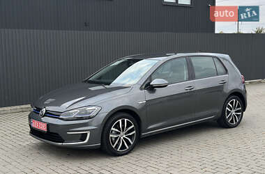 Volkswagen e-Golf  2019