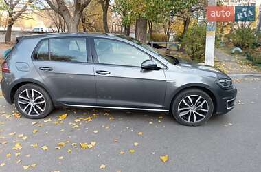 Volkswagen e-Golf 2020