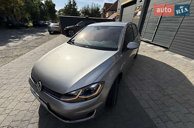 Volkswagen e-Golf  2017