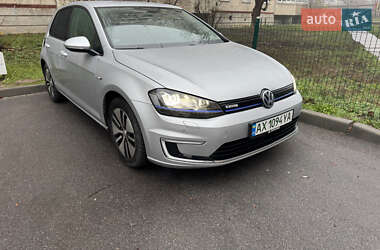 Volkswagen e-Golf 2016