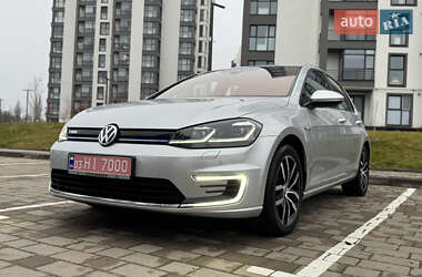 Volkswagen e-Golf  2019