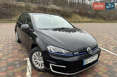 Volkswagen e-Golf  2014